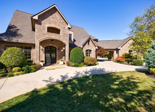 Property at 9680 Almaviva Dr, Alpharetta, GA 30022, 7 beds, 7.5 baths