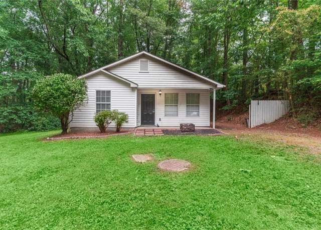 Property at 2865 Chattahoochee Rd, Cumming, GA 30041, 2 beds, 1 bath