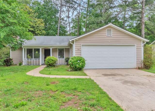 Property at 744 Martin Rd, Stone Mountain, GA 30088, 3 beds, 2 baths