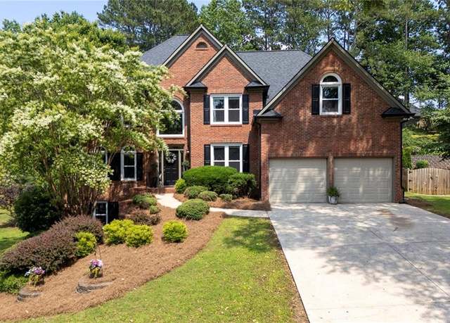 Property at 809 Hillcrest Ln, Woodstock, GA 30189, 5 beds, 2.5 baths