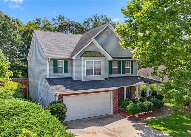 Property at 3740 Crescent Walk Ln, Suwanee, GA 30024, 4 beds, 2.5 baths