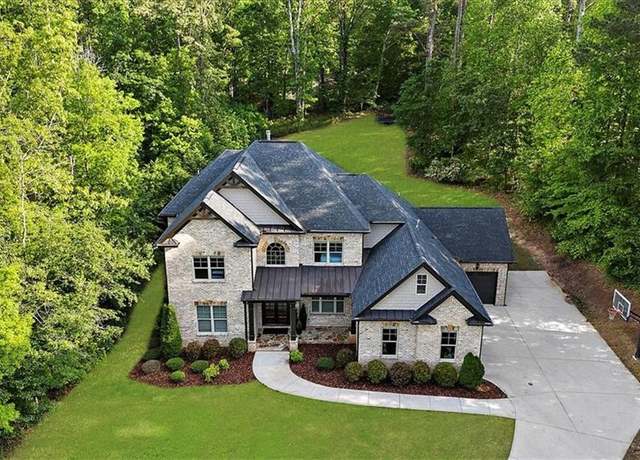 Property at 885 Old Peachtree Rd NE, Lawrenceville, GA 30043, 4 beds, 3.5 baths