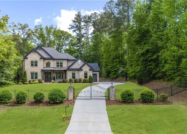 Property at 885 Old Peachtree Rd NE, Lawrenceville, GA 30043, 4 beds, 3.5 baths