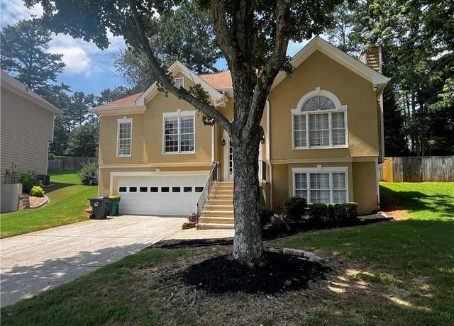 Property at 875 Secret Cove Dr, Sugar Hill, GA 30518, 4 beds, 3 baths
