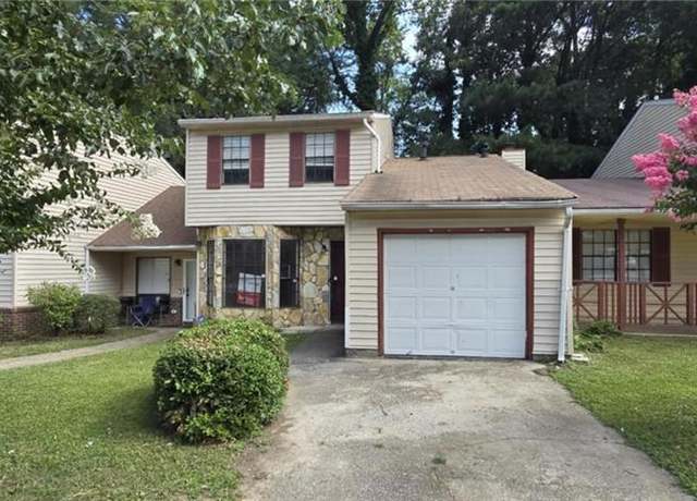 Property at 1008 Pine Tree Trl, Atlanta, GA 30349, 3 beds, 2 baths