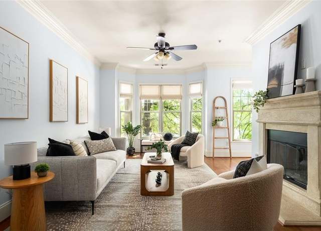 Property at 825 Highland Ln NE #1112, Atlanta, GA 30306, 2 beds, 2 baths