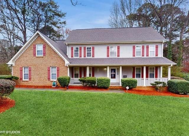 Property at 3242 Inns Brook Way, Snellville, GA 30039, 5 beds, 2.5 baths