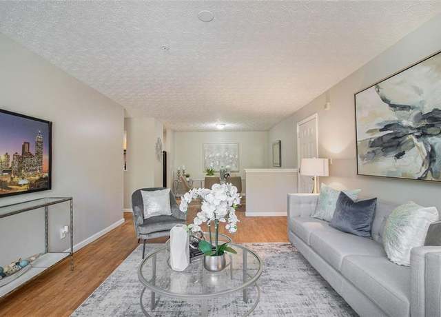 Property at 2201 Fairington Village Dr, Lithonia, GA 30038, 3 beds, 2 baths