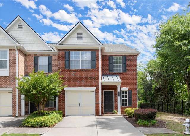 Property at 5686 Lawley Dr, Johns Creek, GA 30022, 3 beds, 2.5 baths