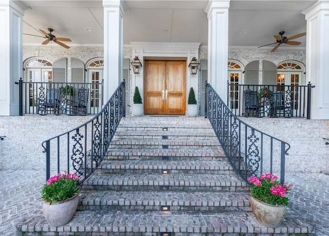 Property at 790 Lakeview Ave NE, Atlanta, GA 30308, 8 beds, 7.5 baths