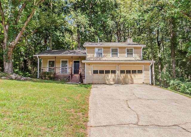 Property at 3406 Deshong Dr, Stone Mountain, GA 30087, 3 beds, 2 baths