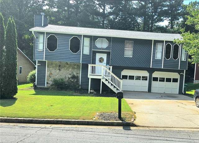 Property at 637 Pepperwood Ln, Stone Mountain, GA 30087, 3 beds, 2 baths