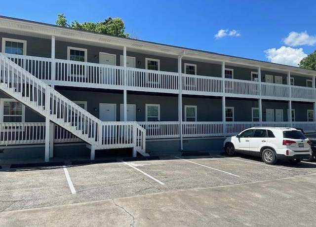 Property at 432 4th Ave, Dalton, GA 30721, 2 beds, 1 bath