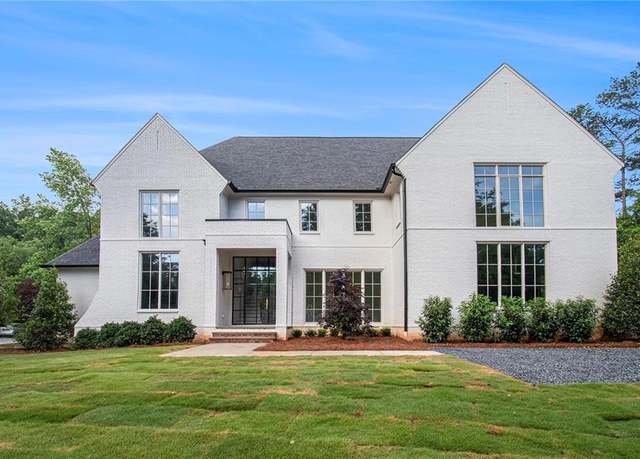 Property at 530 Old Cobblestone Dr, Atlanta, GA 30350, 5 beds, 5.5 baths