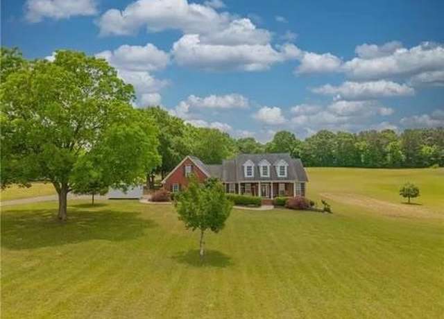 Property at 4505 Hidden Meadows Ln, Monroe, GA 30656, 3 beds, 2.5 baths