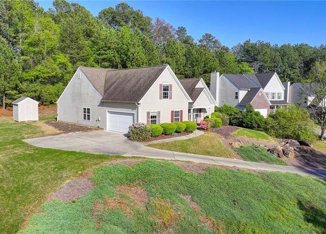 Property at 6434 Mossy Boulder Dr, Flowery Branch, GA 30542, 3 beds, 2.5 baths