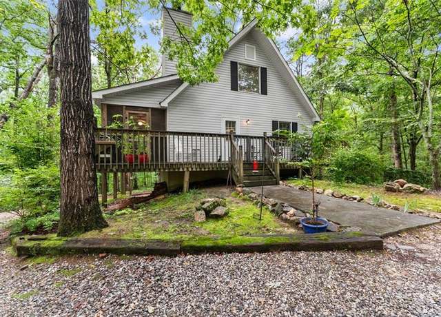 Property at 5042 Gillespie Rd, Gainesville, GA 30506, 4 beds, 2.5 baths