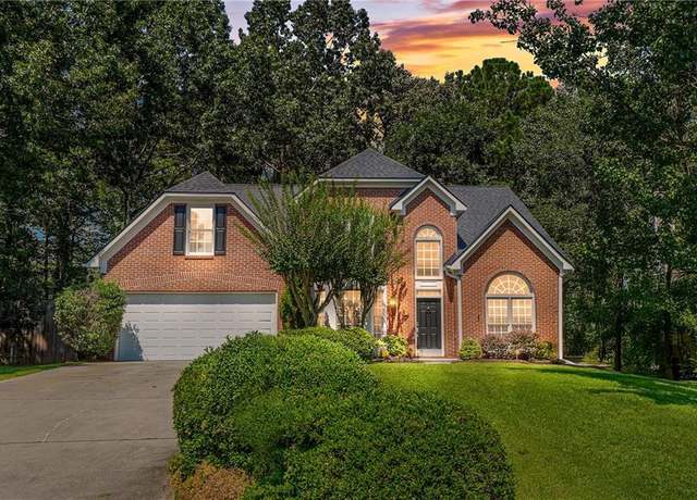 Property at 130 Nautica Way, Roswell, GA 30076, 5 beds, 2.5 baths