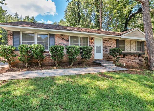 Property at 484 Evergreen Dr, Forest Park, GA 30297, 4 beds, 2 baths
