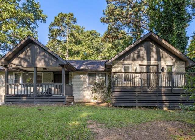 Property at 2055 Grant Rd SW, Atlanta, GA 30331, 3 beds, 2 baths
