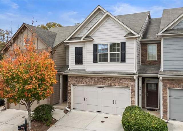 Property at 5016 Whiteoak Pointe SE, Smyrna, GA 30080, 3 beds, 2.5 baths