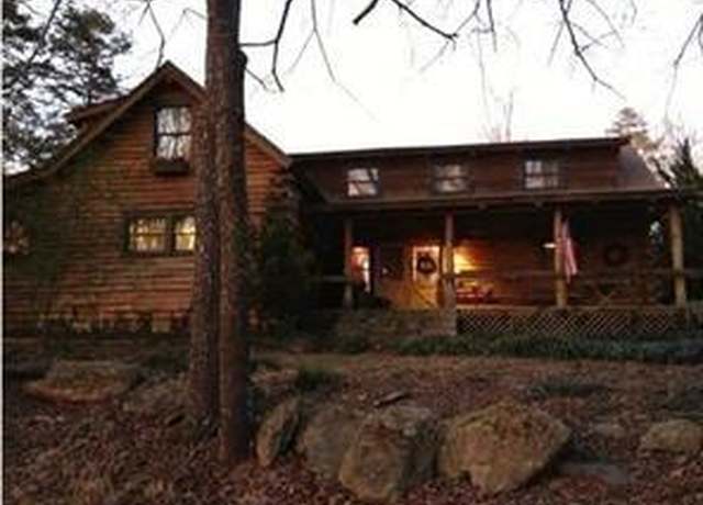 Property at 6965 Flowery Branch Rd, Cumming, GA 30041, 4 beds, 1.5 baths