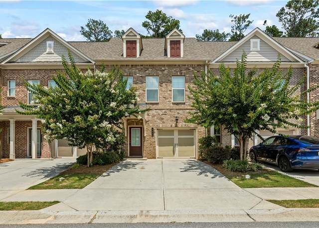 Property at 261 Mahone Dr, Lilburn, GA 30047, 3 beds, 2.5 baths