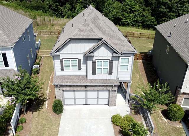 Property at 6410 Crosscreek Ln, Flowery Branch, GA 30542, 4 beds, 2.5 baths
