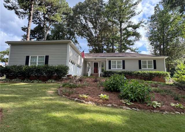 Property at 1740 Basswood Ct, Marietta, GA 30066, 3 beds, 2 baths
