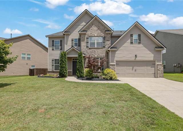 Property at 5130 Rialto Way, Cumming, GA 30040, 5 beds, 3 baths