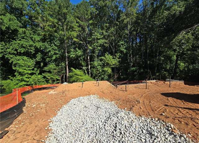 Property at 3910 W Cooper Lake Dr SE, Smyrna, GA 30082, 4 beds, 4 baths