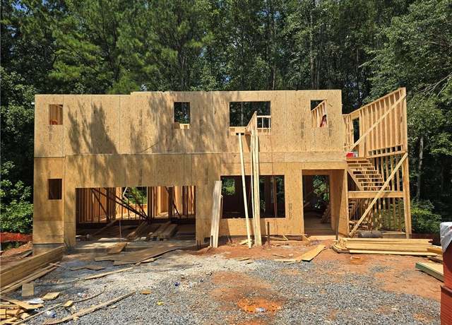 Property at 3910 W Cooper Lake Dr SE, Smyrna, GA 30082, 4 beds, 4 baths