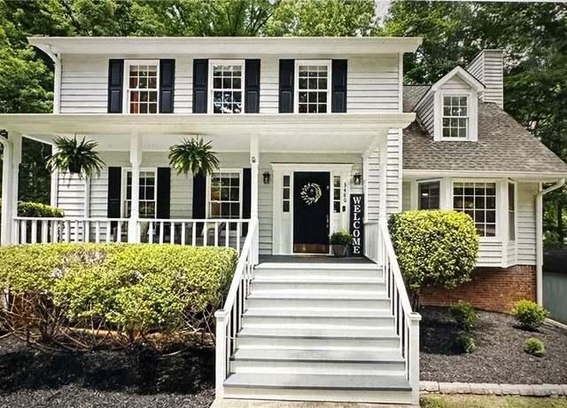 Property at 3480 Stillridge Dr, Alpharetta, GA 30022, 5 beds, 3.5 baths
