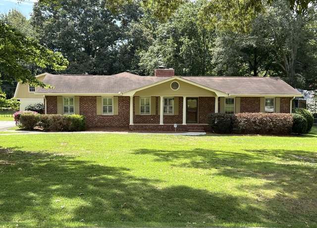 Property at 2484 Maple St, Snellville, GA 30078, 4 beds, 3 baths