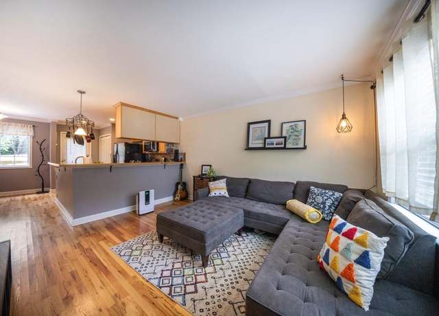 Property at 2232 Dunseath Ave #407, Atlanta, GA 30318, 2 beds, 1.5 baths
