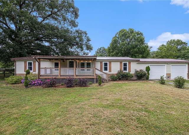 Property at 53 Northside Dr, Rome, GA 30165, 3 beds, 2 baths