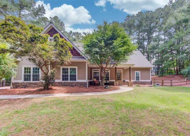 Property at 4503 Atha Cir, Loganville, GA 30052, 4 beds, 3 baths