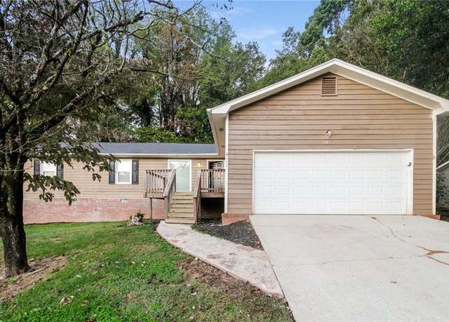 Property at 4111 Wrexham Dr, Snellville, GA 30039, 3 beds, 2 baths