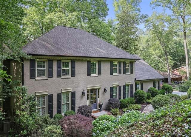 Property at 960 Lost Forest Dr, Sandy Springs, GA 30328, 6 beds, 3.5 baths