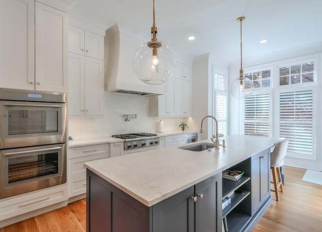 Property at 235 Founders Mill Ct, Roswell, GA 30075, 3 beds, 4 baths