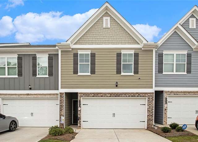 Property at 11689 Mendenhall Ct, Hampton, GA 30228, 3 beds, 2.5 baths