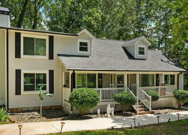 Property at 8804 Willow Creek Ct, Douglasville, GA 30135, 6 beds, 3.5 baths