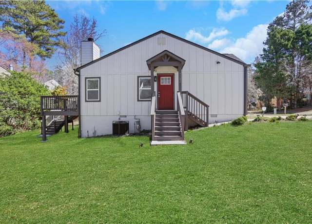 Property at 3242 Kingswood Gln, Decatur, GA 30034, 3 beds, 2 baths