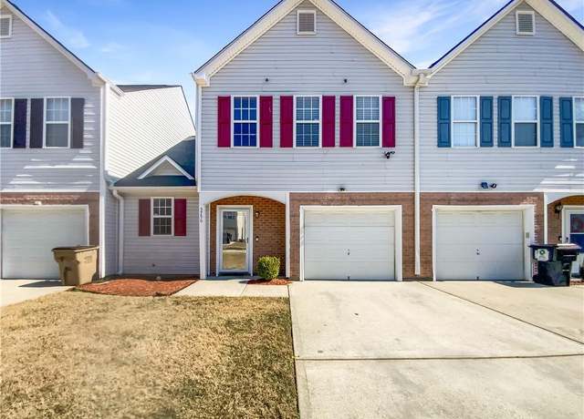 Property at 3756 Brookwood Blvd, Rex, GA 30273, 3 beds, 2.5 baths
