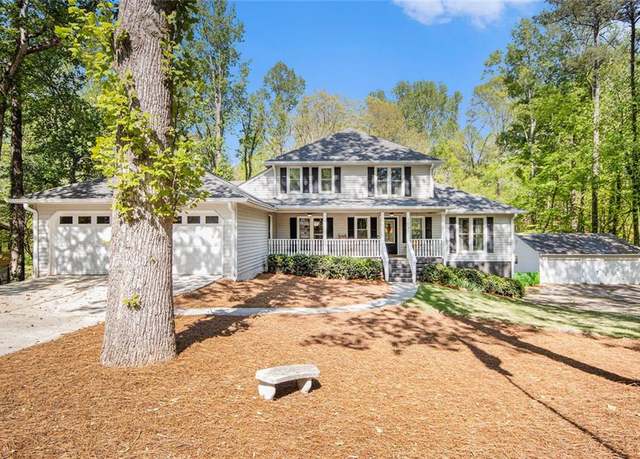 Property at 1931 Mceachern Manor Dr SW, Marietta, GA 30064, 4 beds, 4.5 baths