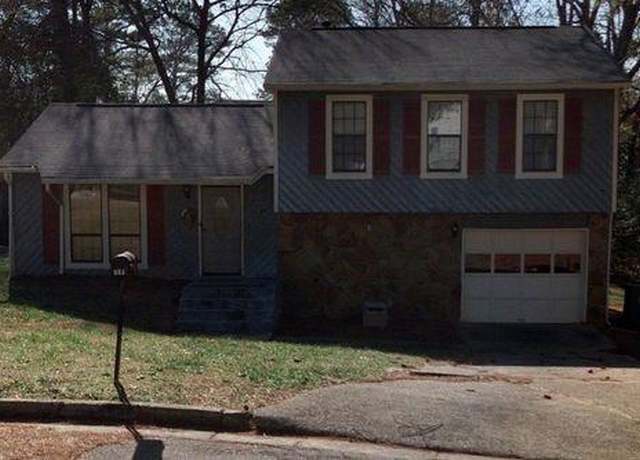 Property at 683 Wood Path Ct, Stone Mountain, GA 30083, 3 beds, 2 baths