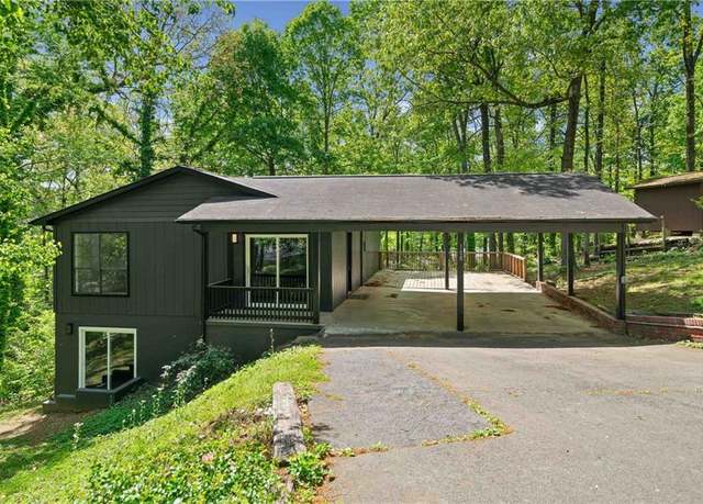 Property at 108 Stone Haven Dr, Calhoun, GA 30701, 3 beds, 3 baths