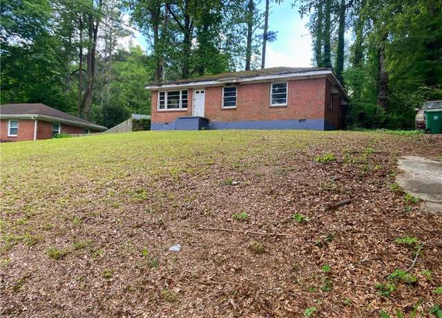 Property at 2545 Saint Patrick St SE, Atlanta, GA 30317, 3 beds, 1 bath