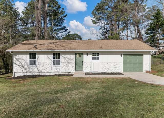Property at 1783 Big Valley Ln, Stone Mountain, GA 30083, 4 beds, 2 baths