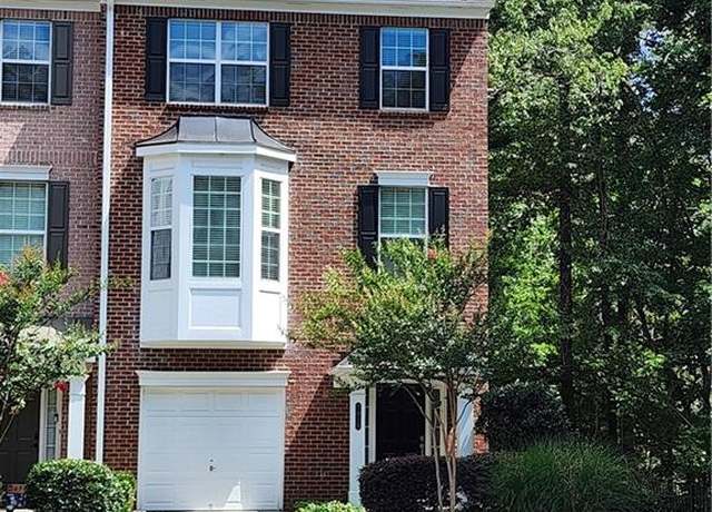 Property at 7915 Kiverton Pl, Atlanta, GA 30350, 3 beds, 3.5 baths